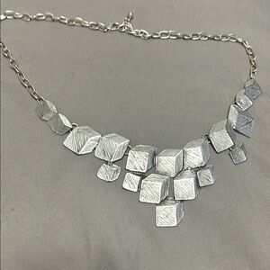 Elegant Silver Geometric Necklace